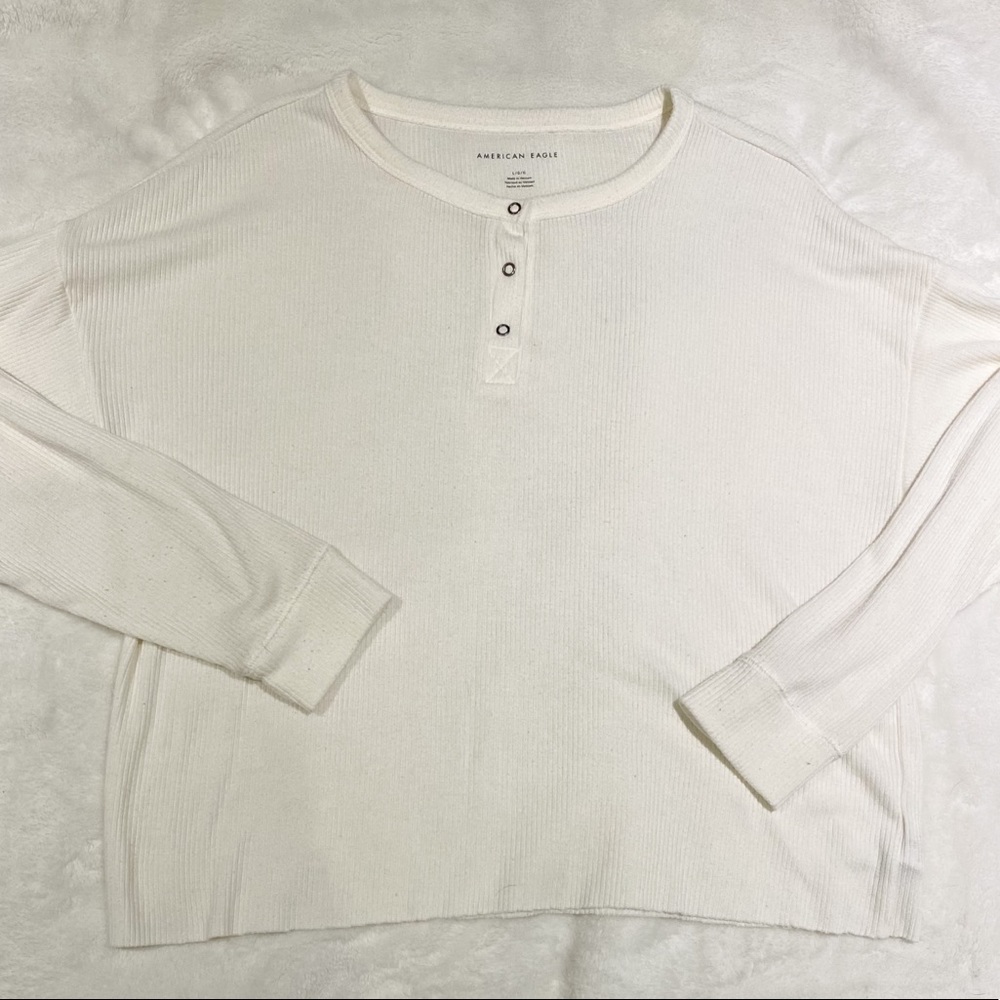 American Eagle White Long Sleeve Henley Large